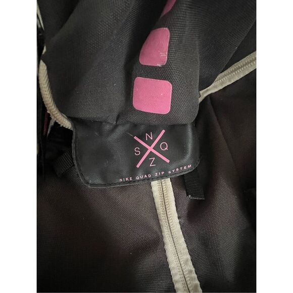 Nike Elite Quad Zip System Black Pink Breast Cancer Sport  Backpack Elite - Picture 5 of 8